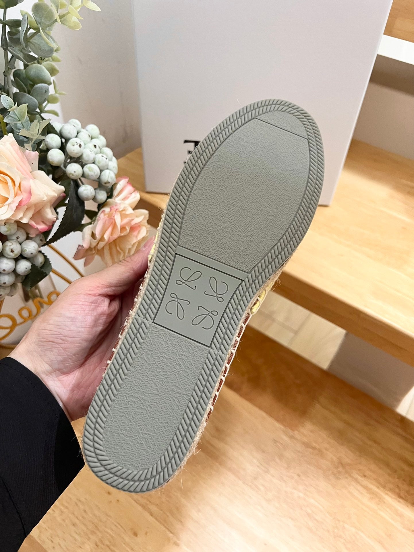 Loew Anagram Espadrille Yellow Brown Leather and Canvas - 35