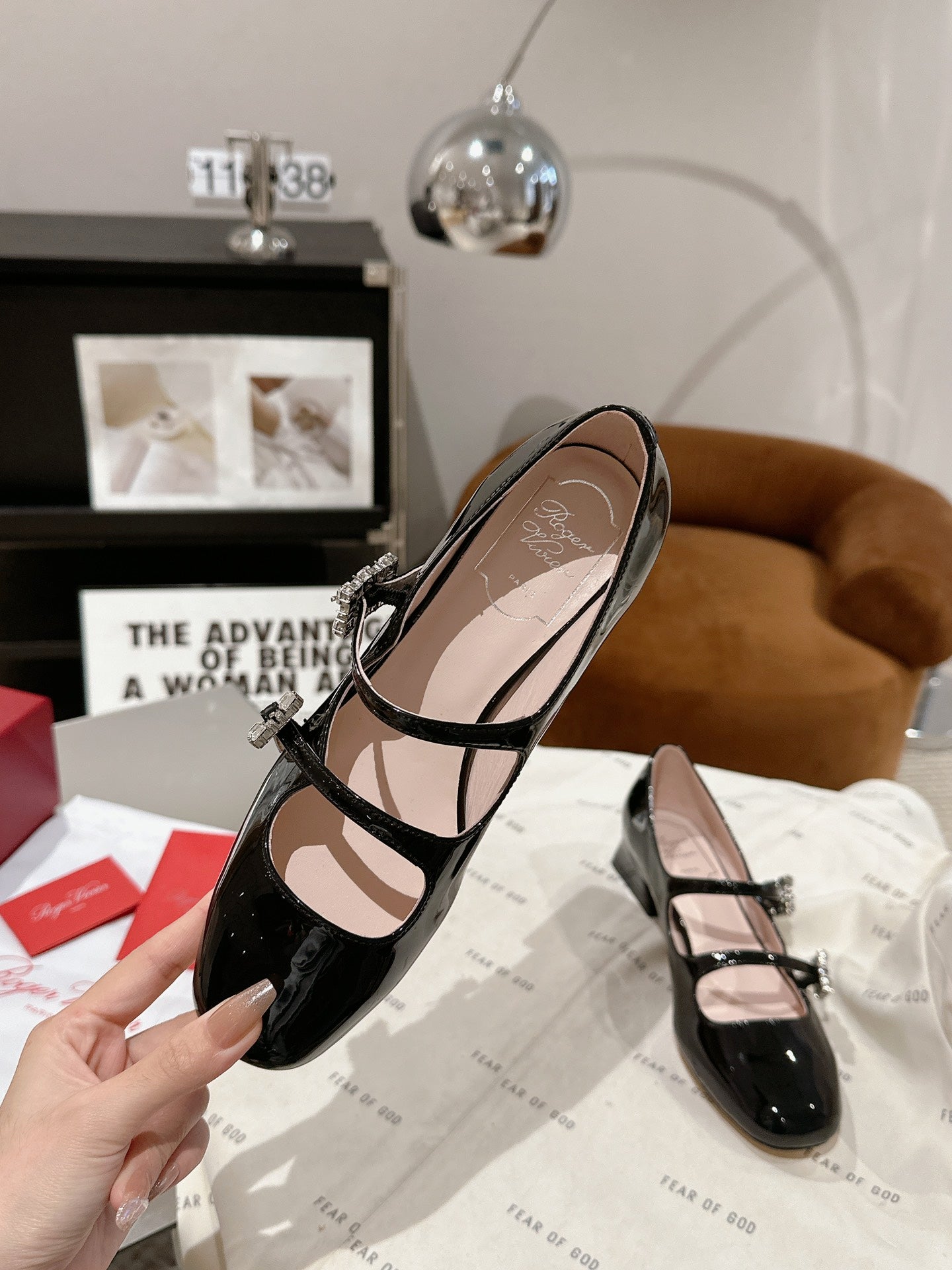 MINI TRES VIVIER STRASS BUCKLE BABIES BALLERINAS IN BLACK PATENT CALFSKIN - 35