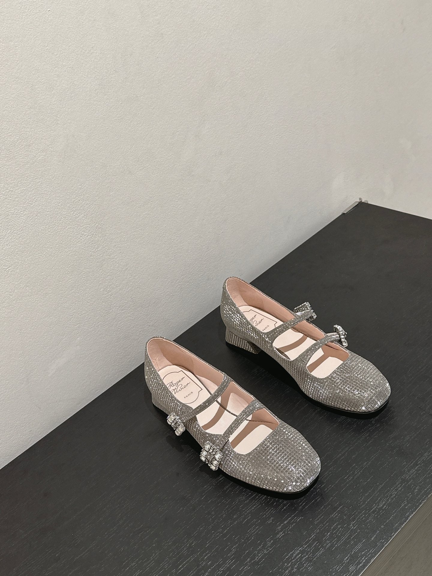 MINI TRES VIVIER STRASS BUCKLE BABIES BALLERINAS IN TAUPE CALFSKIN FULLY EMBELLISHED CRYSTALS - 35