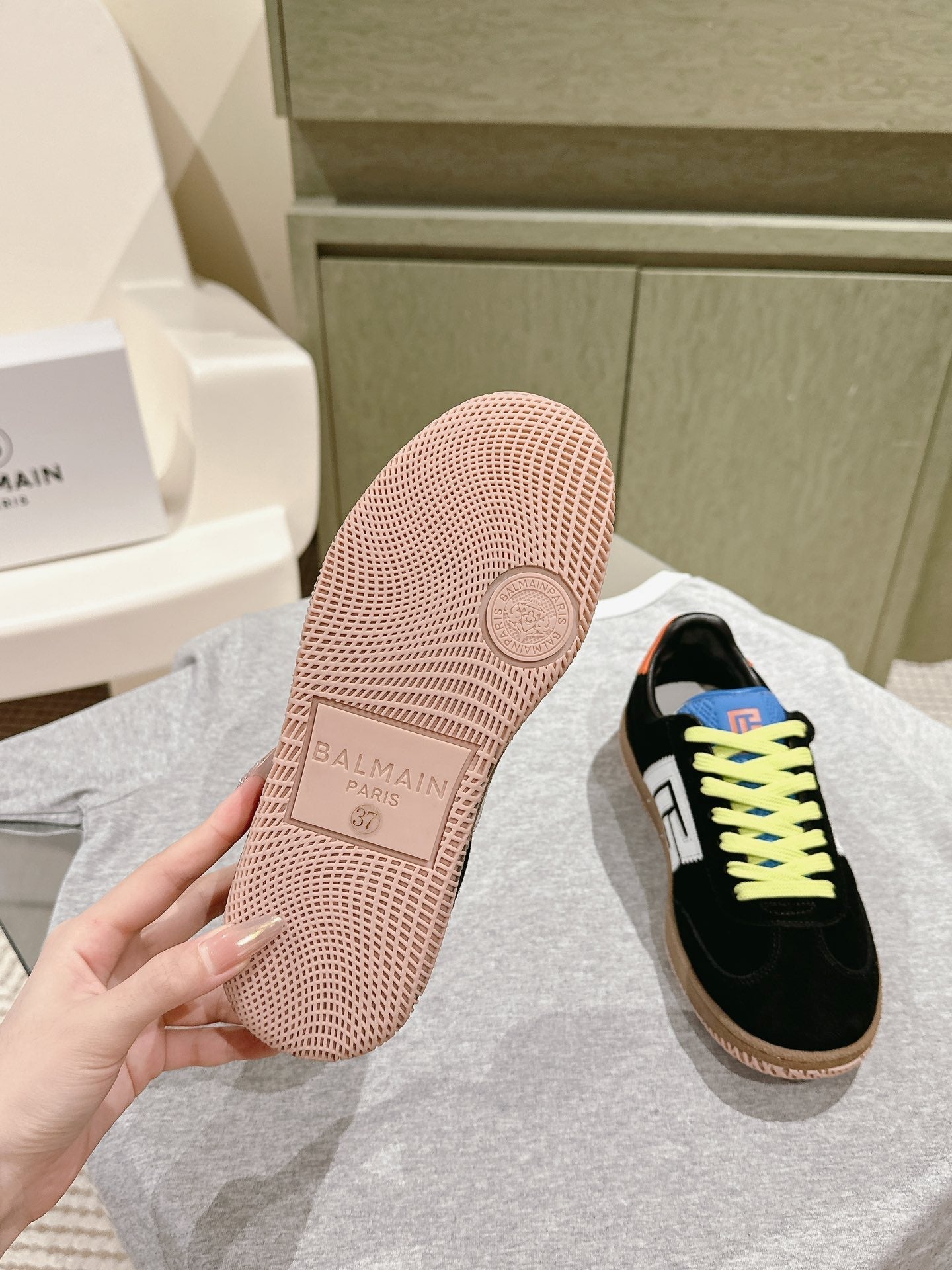 КРОСІВКИ BALMAIN 26S З ЧОРНОЇ ЗАМШІ
