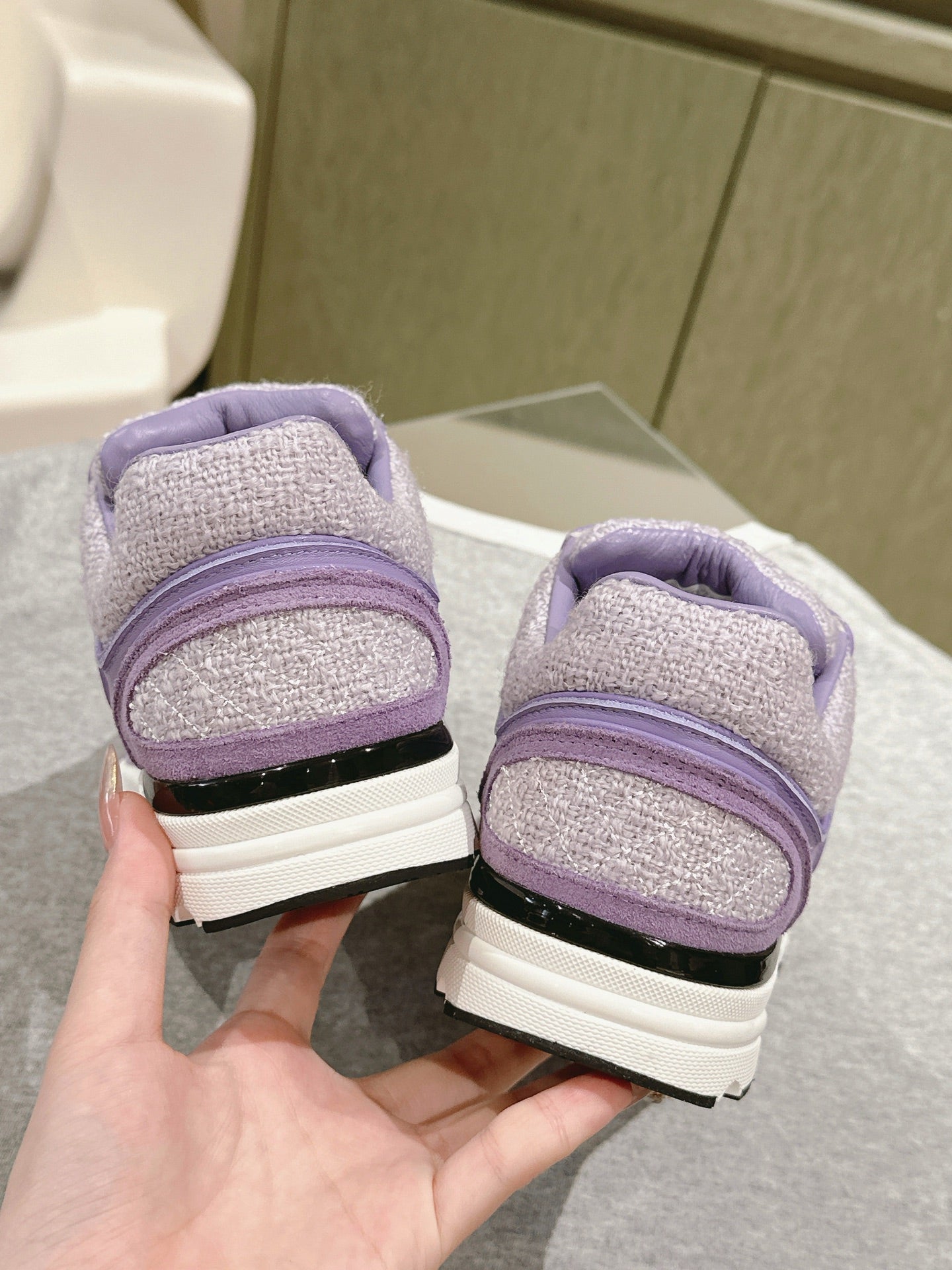 TRAINERS IN LIGHT PURPLE SUEDE AND CALFSKIN - 35
