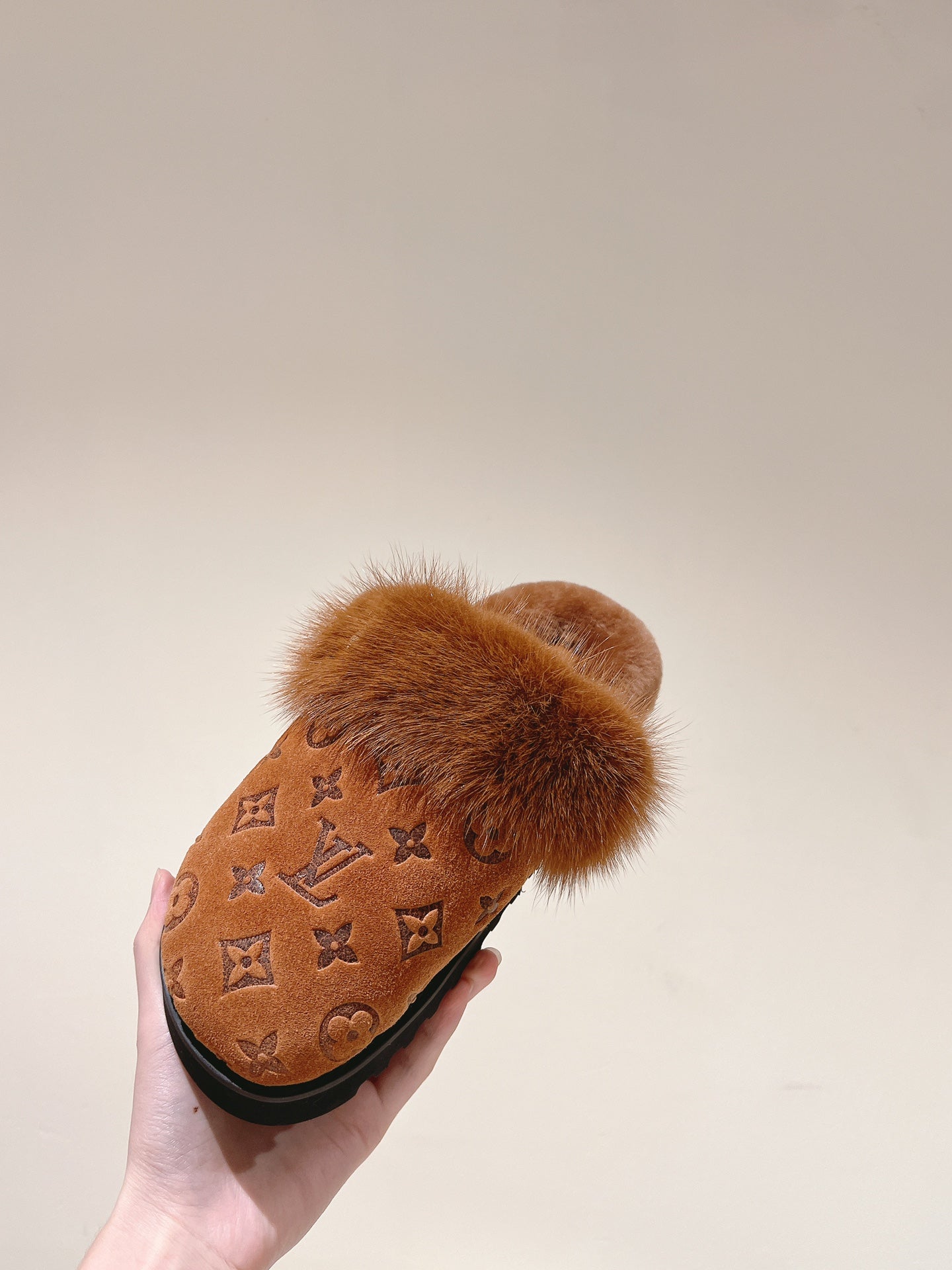 COSY FLAT COMFORT CLOG IN BRONZE BROWN MONOGRAM LAMB WOOL AND MINK FUR - 35