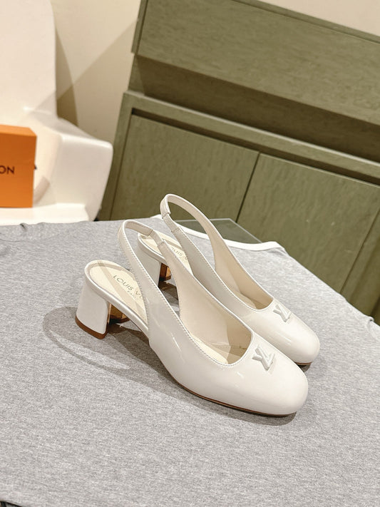 SWING SLINGBACK PUMP 55 MM IN WHITE PATENT CALFSKIN - 35