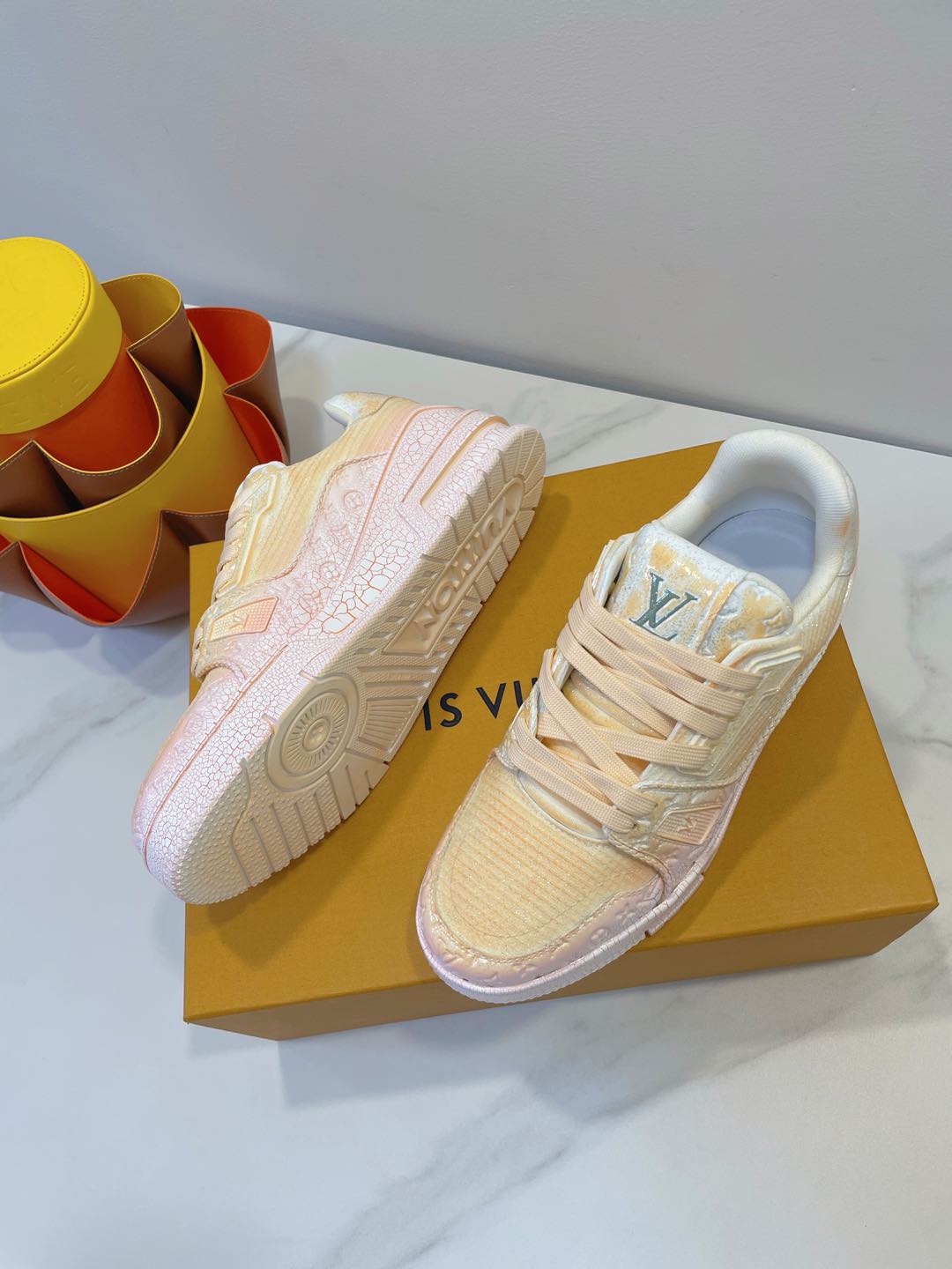 LV TRAINER MAXI SNEAKER IN LIGHT PINK OMBRE ORANGE EMBOSSED CALFSKIN - 35