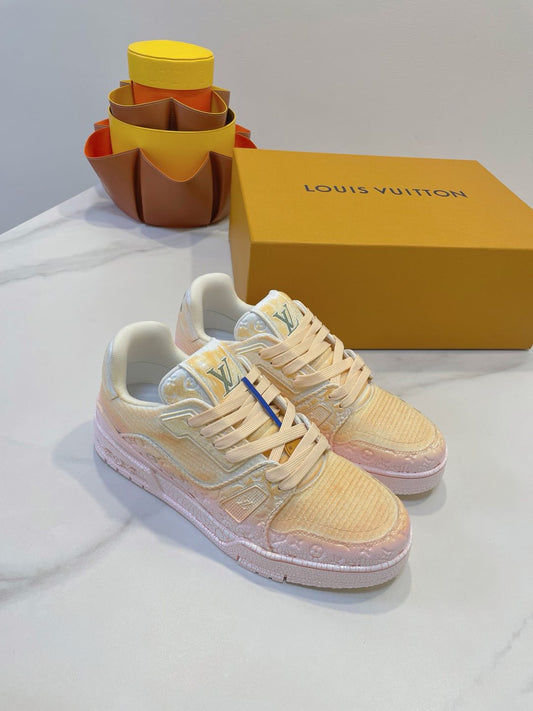 LV TRAINER MAXI SNEAKER IN LIGHT PINK OMBRE ORANGE EMBOSSED CALFSKIN - 35