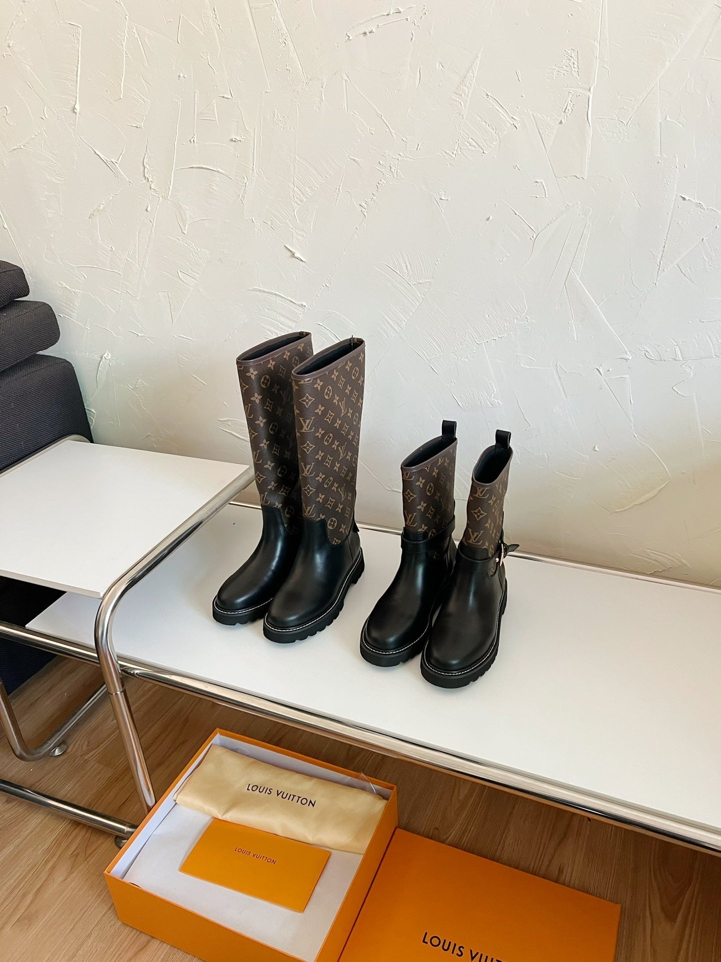 TERRITORY FLAT HIGH BOOT IN BLACK MIX CHOCOLATE BROWN MONOGRAM CALFSKIN - 35