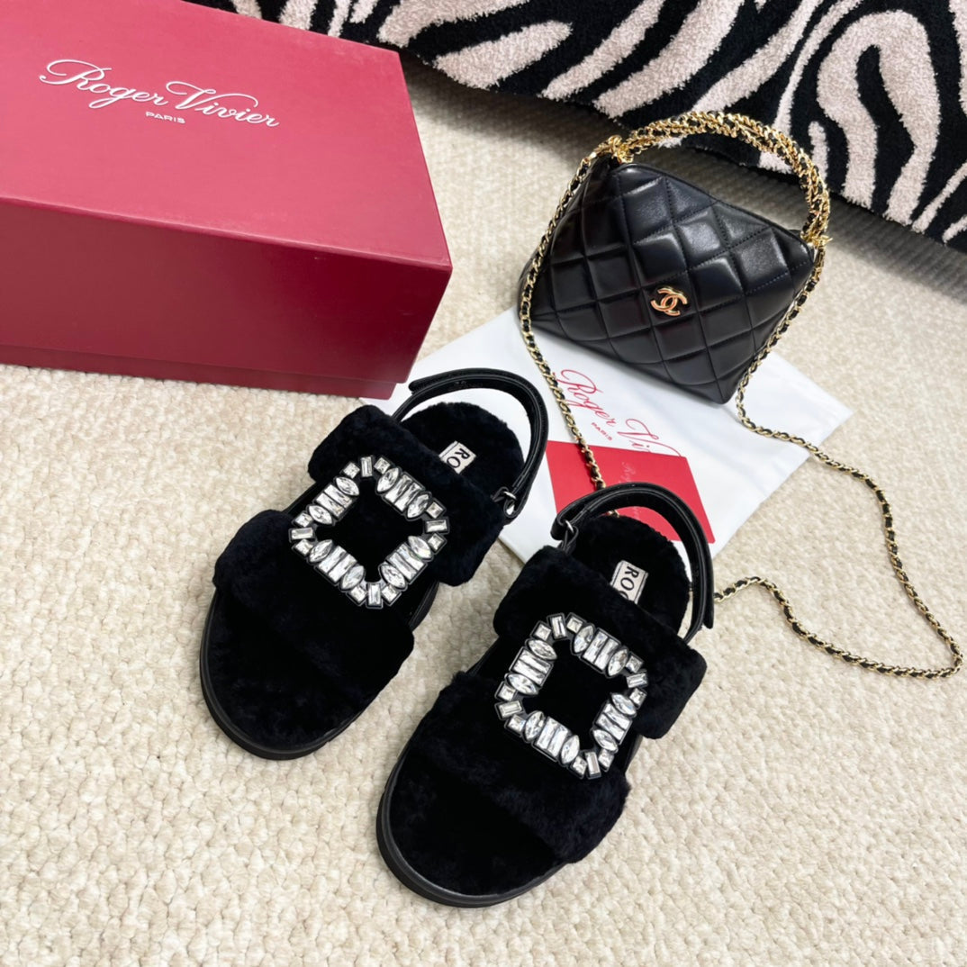 VIV' WINTER FUR STRASS BUCKLE SANDALS IN BLACK SHEEPSKIN - 35