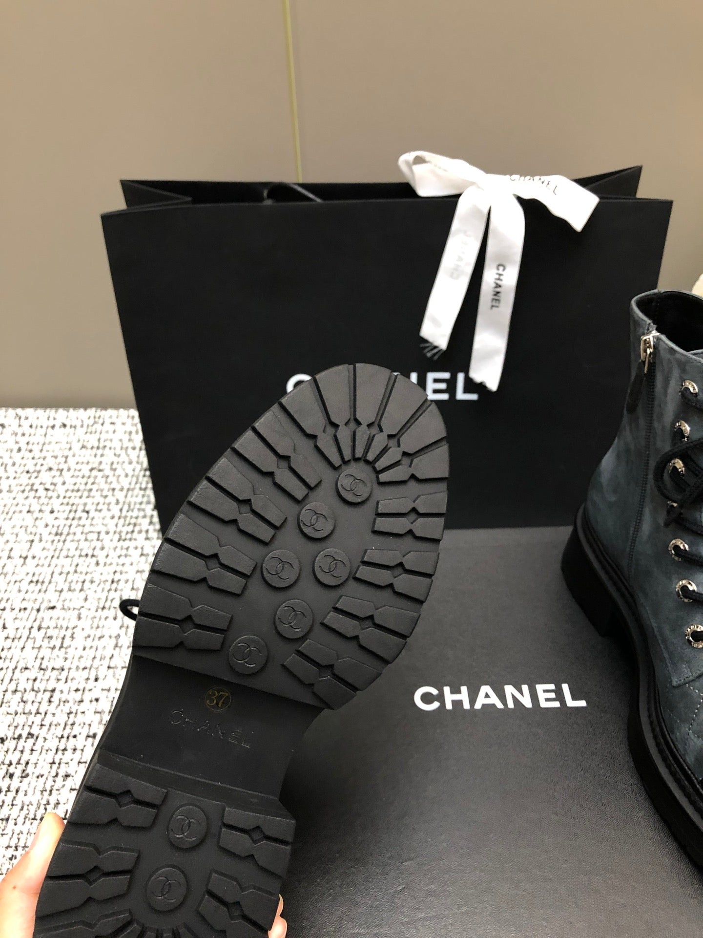 SHORT BOOTS SLATE GREY SUEDE LAMBSKIN - 34
