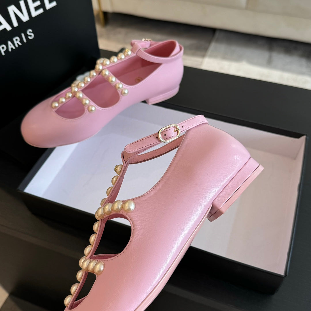 MARY JANES SHOES LIGHT PINK GOATSKIN WITH FAUX PEARL - 35