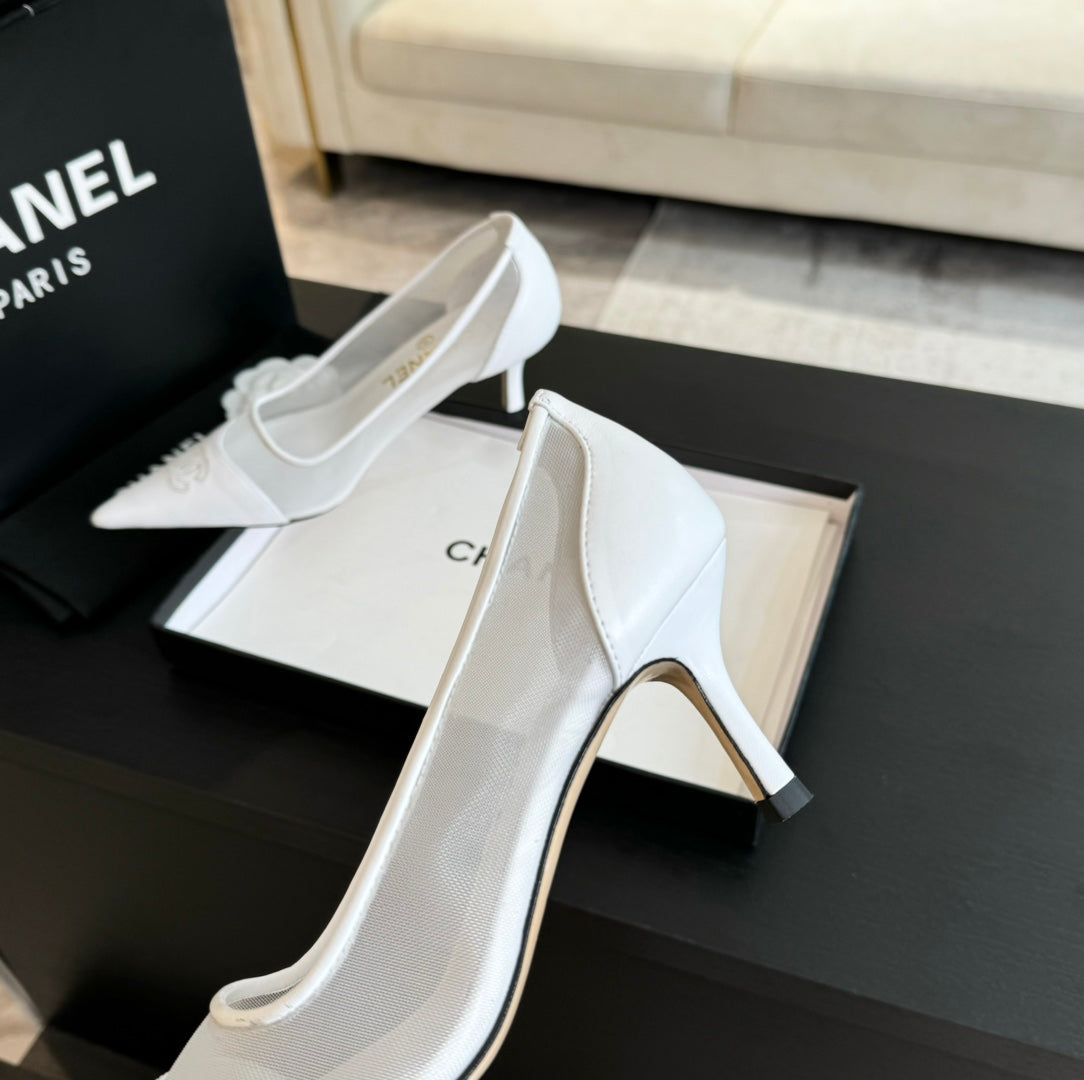 MESH LOGO HEELS IN WHITE LAMBSKIN - 35