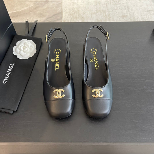 CC SLINGBACKS IN BLACK CALFSKIN - 34