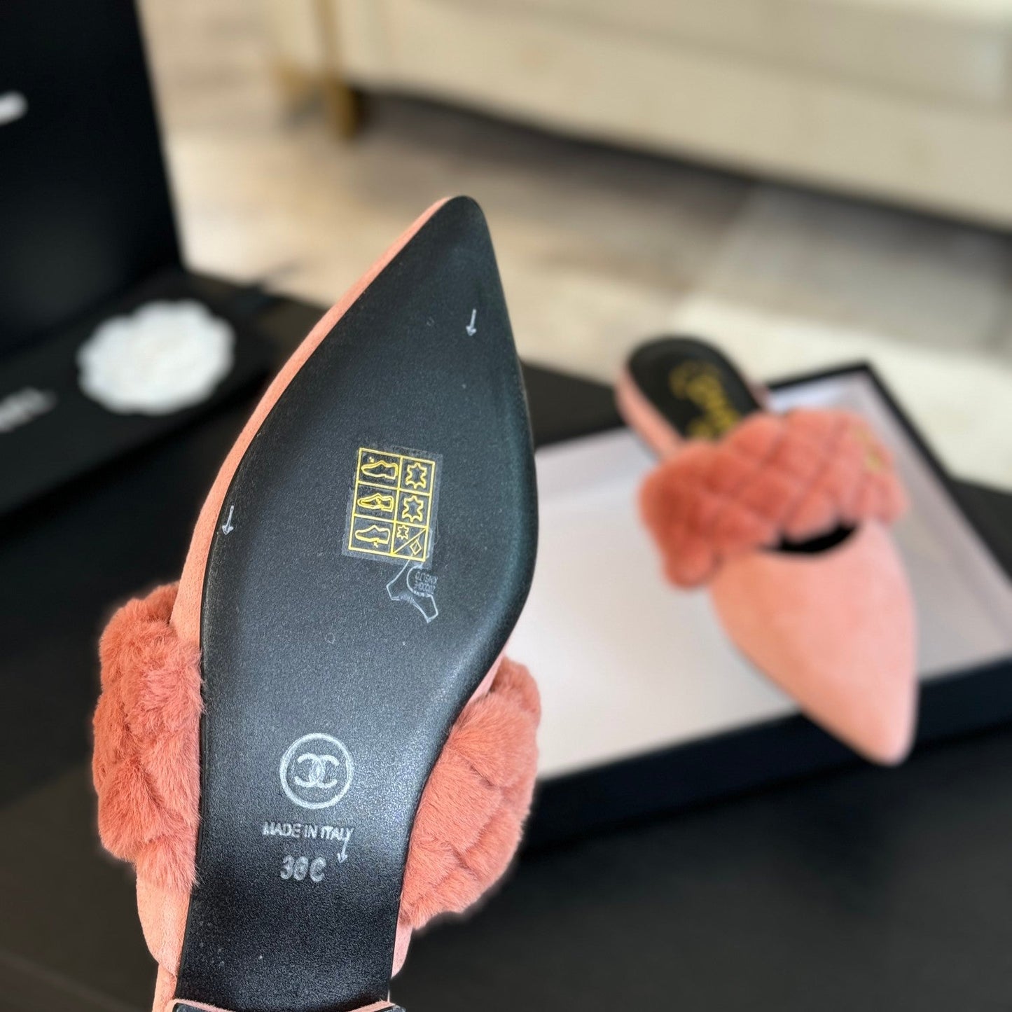 CC MULE IN LIGHT PINK SMOOTH FLEECE WITH GOLD HARDWARE - 35
