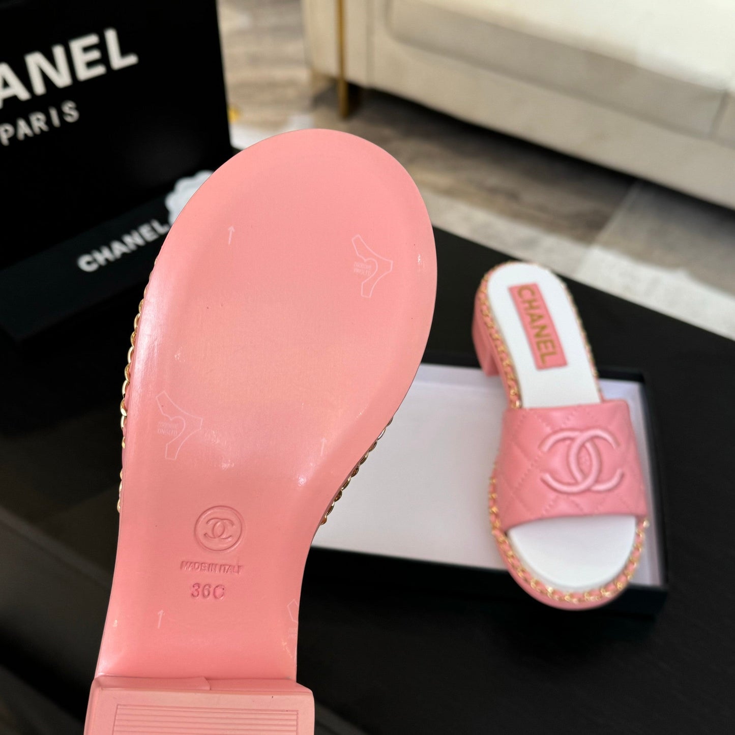HIGH FLATFORM SLIPPER IN ROUGE PINK EMBOSSED SHEEPSKIN - 35