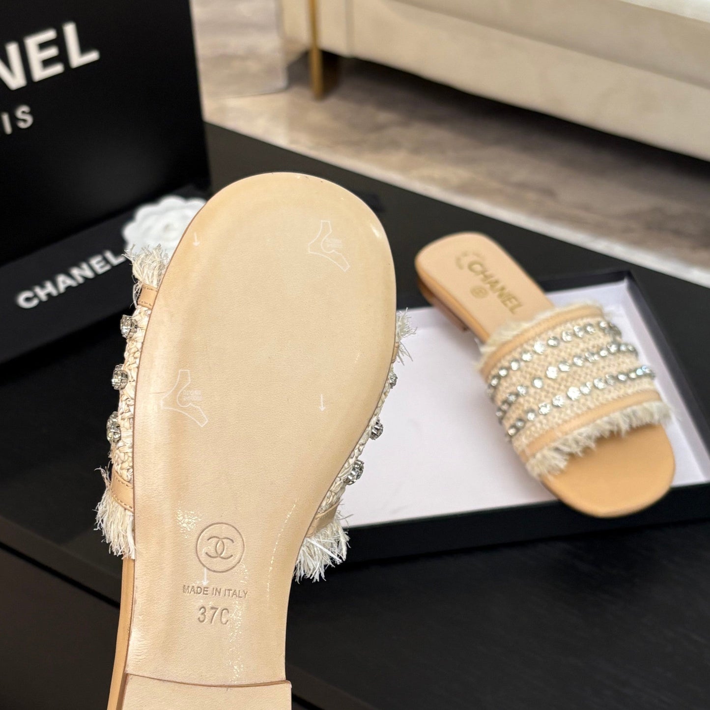 FLAT SANDALS BEIGE MIX LIGHT ORANGE WITH CRYSTALS - 35