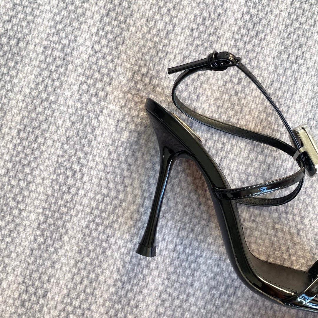 HIGH MULES WITH GEM IN BLACK GLOSSY CALFSKIN - 35