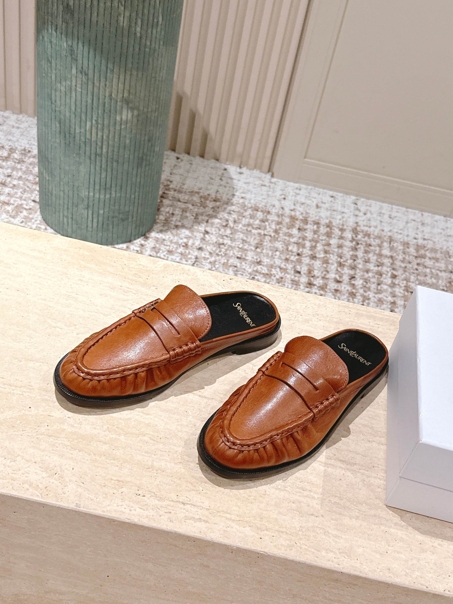 YSL 25S LOAFER MULE IN BURNT ORANGE CALFSKIN - 35