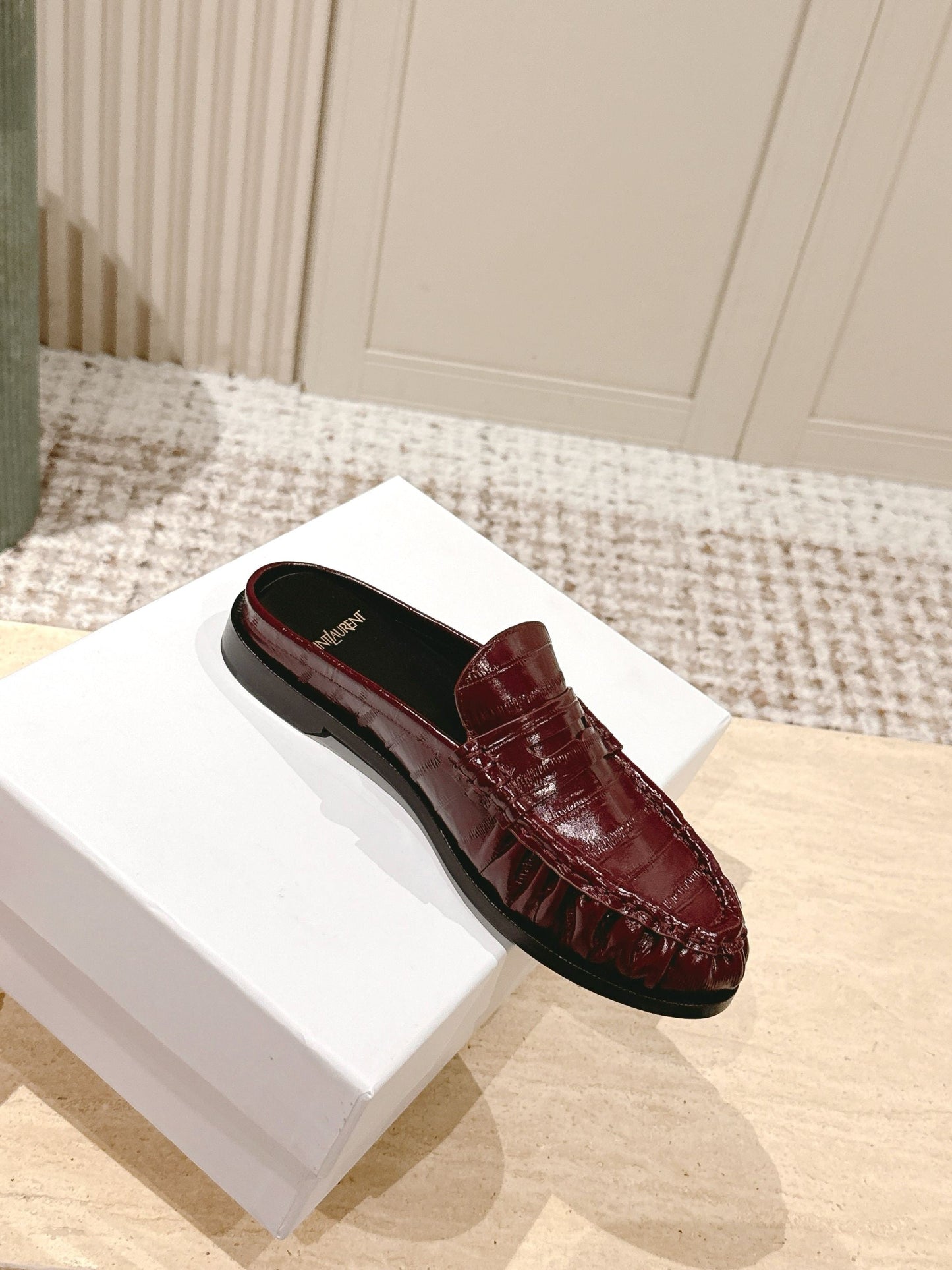 YSL 25S LOAFER MULE IN DARK RED GLOSSY CALFSKIN - 35