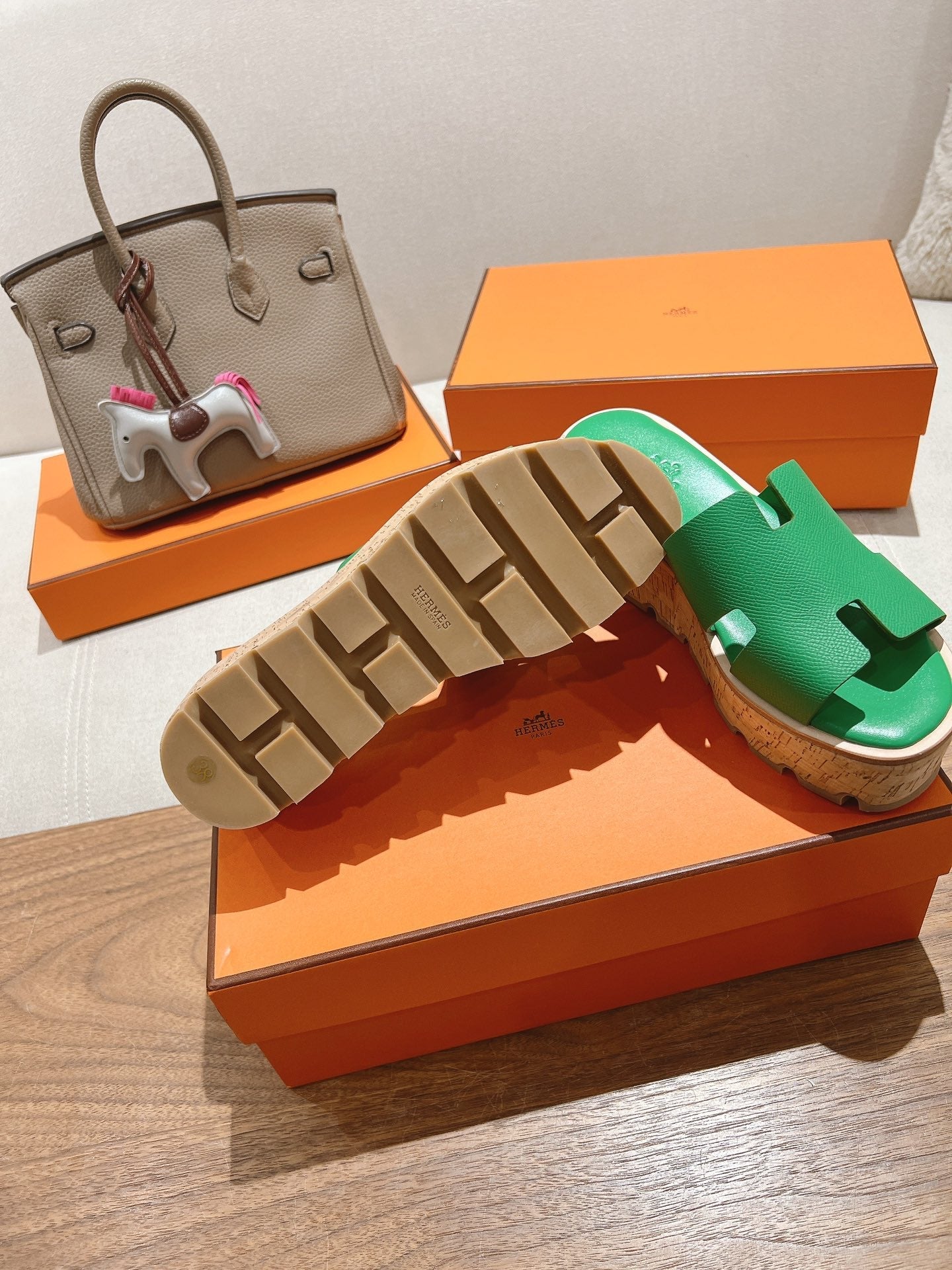 HM 25S HIGH WEDGE SANDALS IN GREEN LAMBSKIN STYLE 25 - 35