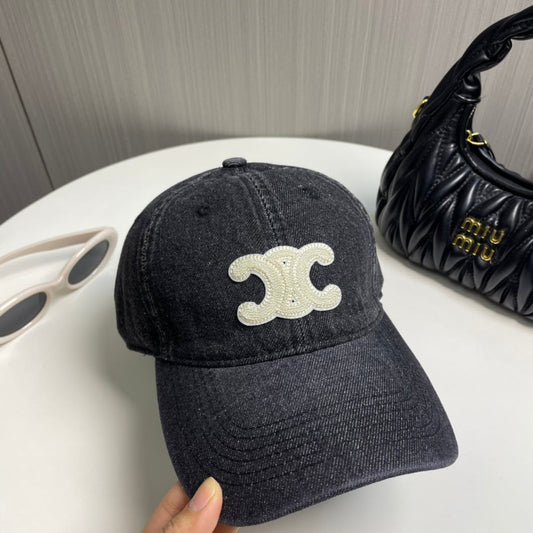 CELINE 26S BASEBALL CAP STYLE 72