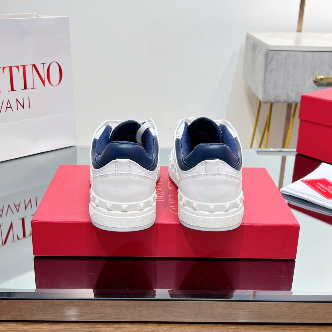 VALENTINO 25S GARAVANI FREEDOTS SNEAKERS IN WHITE MIX DARK NAVY BLUE LAMBSKIN - 35