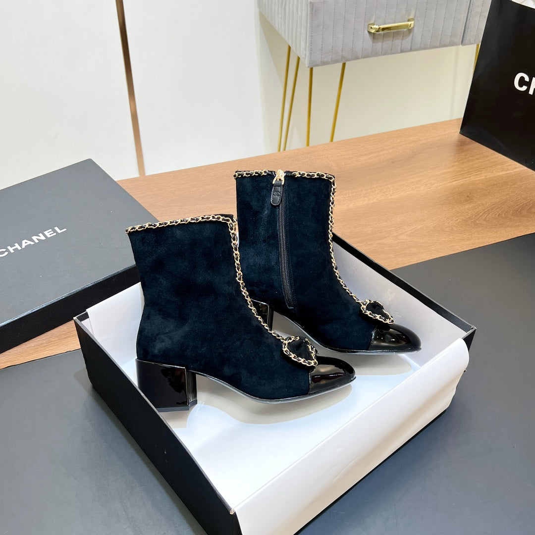 CHANEL 25S HEELED CHAIN BOOTS WITH BOW IN BLACK VELVET GOLD HARDWRE - 35