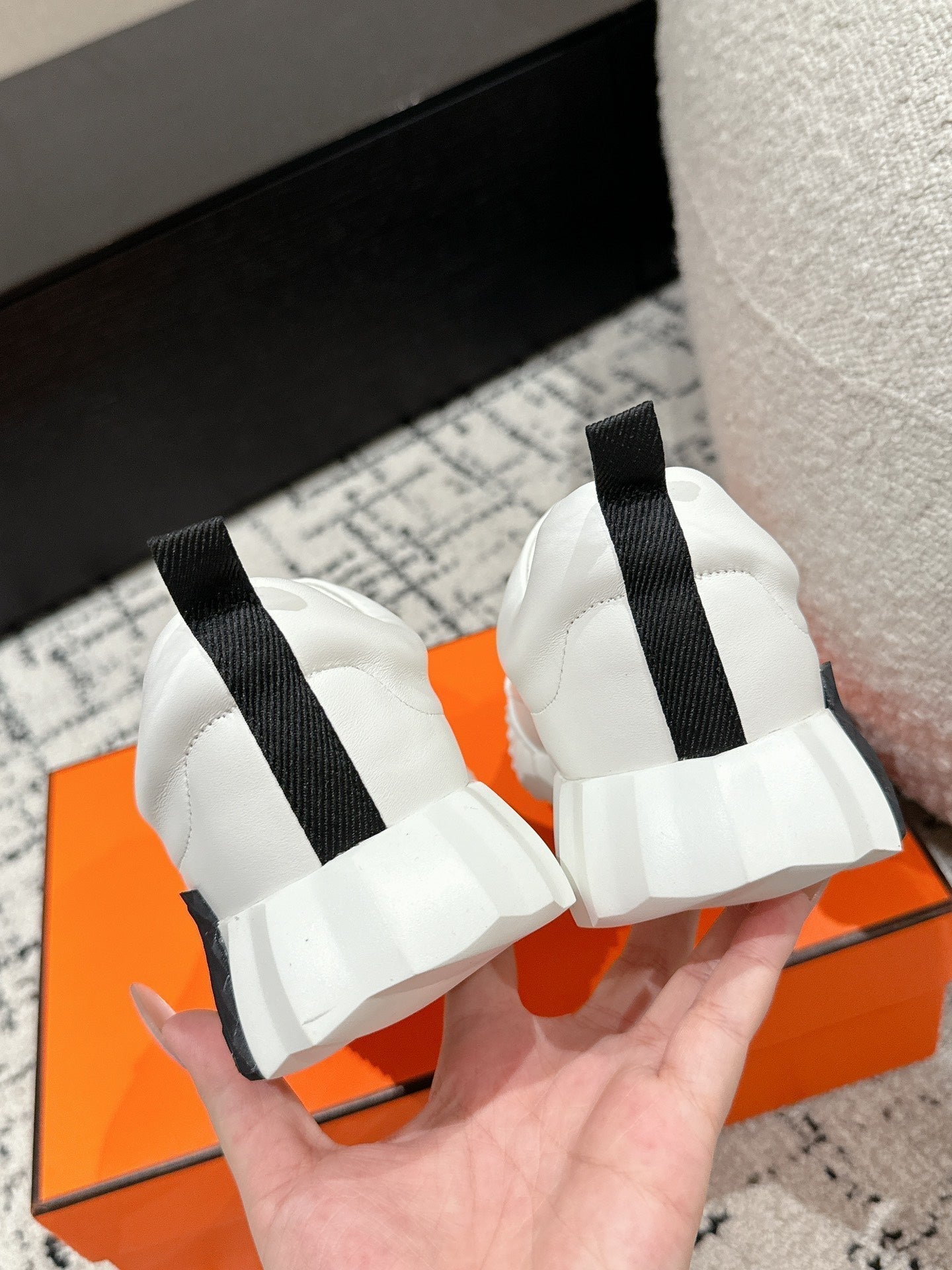 BOUNCING SNEAKER IN WHITE MIX BLACK CALFSKIN - 35