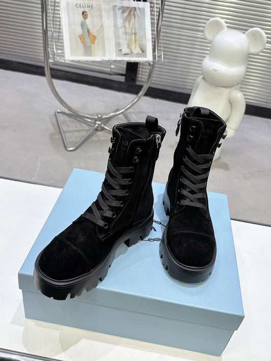 PRADA 25S WARRIOR BOOTS IN BLACK SUEDE - 35