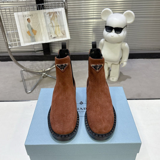 PRADA 25S RETRO PLATFORM MARTIN BOOTS IN BROWN SUEDE - 35