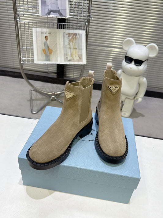 PRADA 25S RETRO PLATFORM MARTIN BOOTS IN BEIGE SUEDE - 35