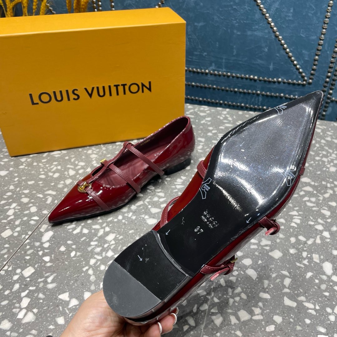 POINTED FLAT SHOES IN BURGUNDY RED CALFSKIN - 35