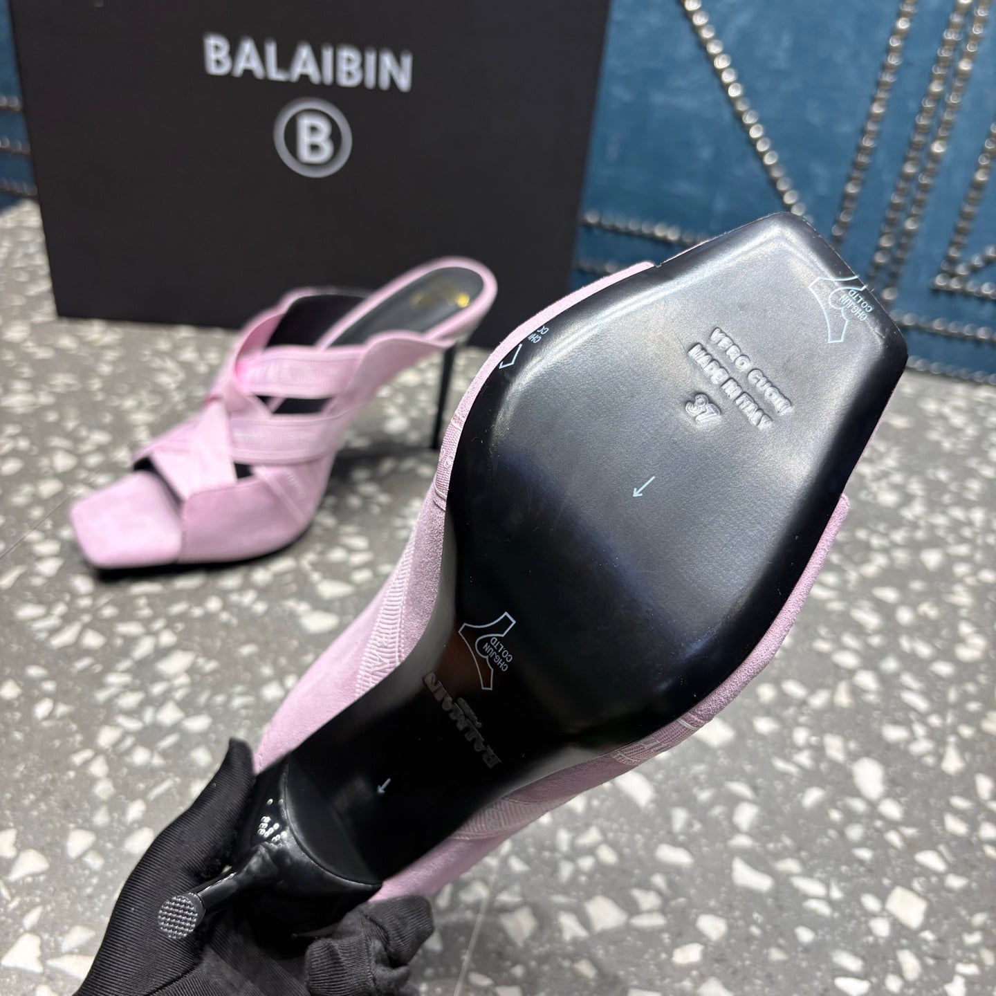 БОСОНІЖКИ BALMAIN 26S НА ВИСОКИХ ПІДБОРАХ 95 ММ З БЛІДО-БУЗКОВОЇ РОЖЕВОЇ ЗАМШІ ТА ТКАНИНИ