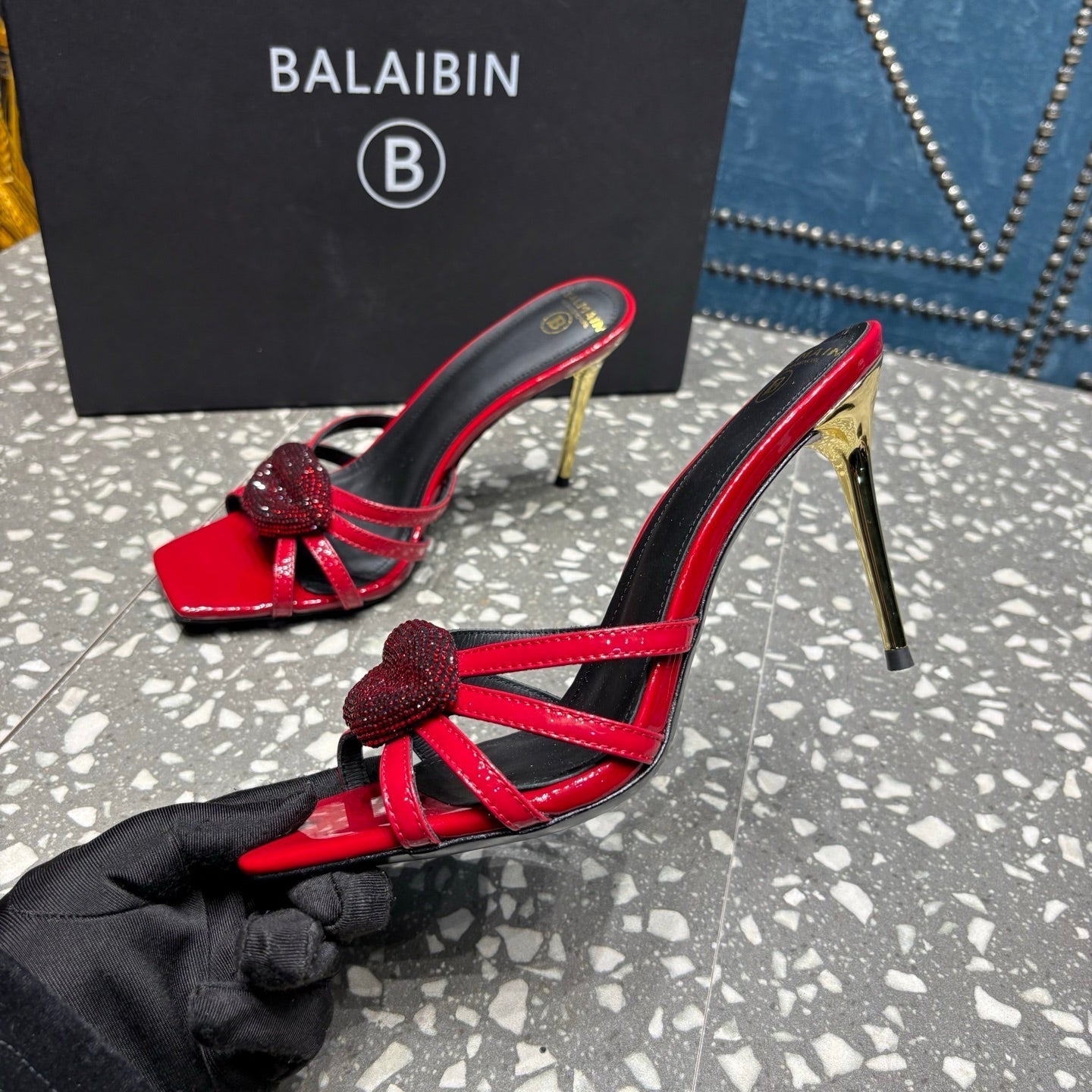 BALMAIN 26S БОСОНІЖКИ НА ВИСОКИХ ПІДБОРАХ 95 ММ З ТЕМНО-ЧЕРВОНОЇ ТЕЛЯЧОЇ ШКІРИ СТИЛЬ 4