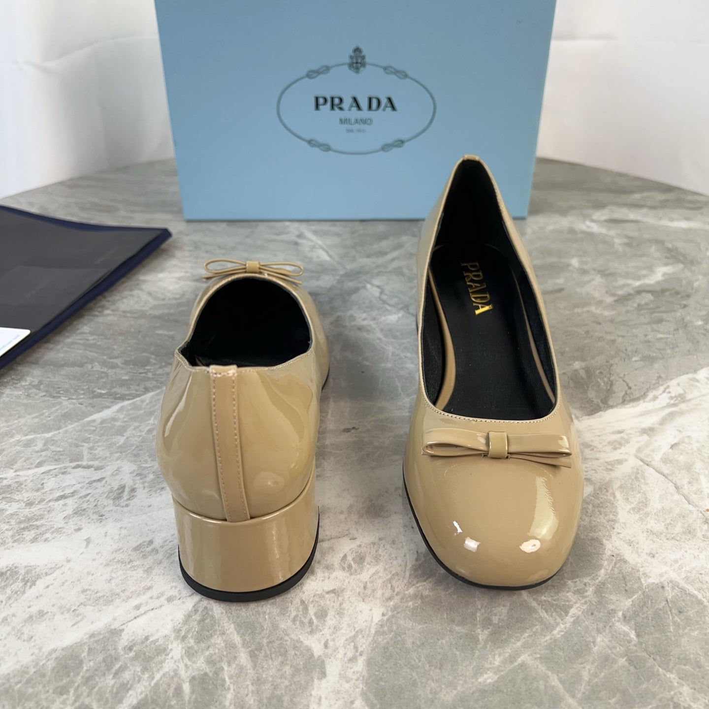 PRADA 25S LOW HEELS SLIP ON BOW 45MM IN GOLDEN BEIGE GLOSSY CALFSKIN - 34