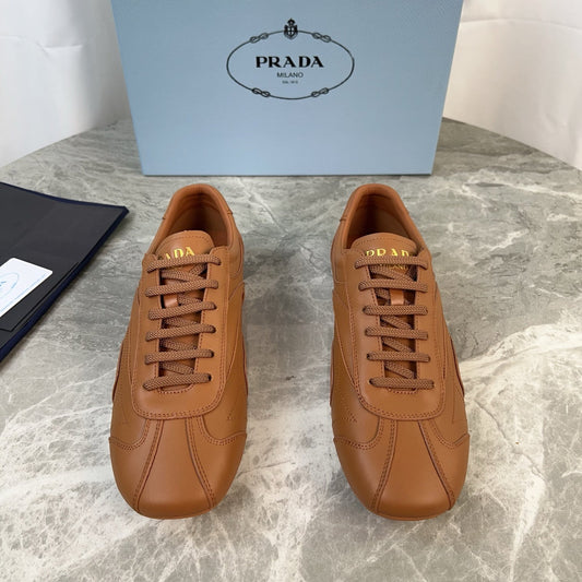 PRADA 25S MONTECARLO ANTIQUED SNEAKERS IN CARAMEL NAPPA LEATHER - 35