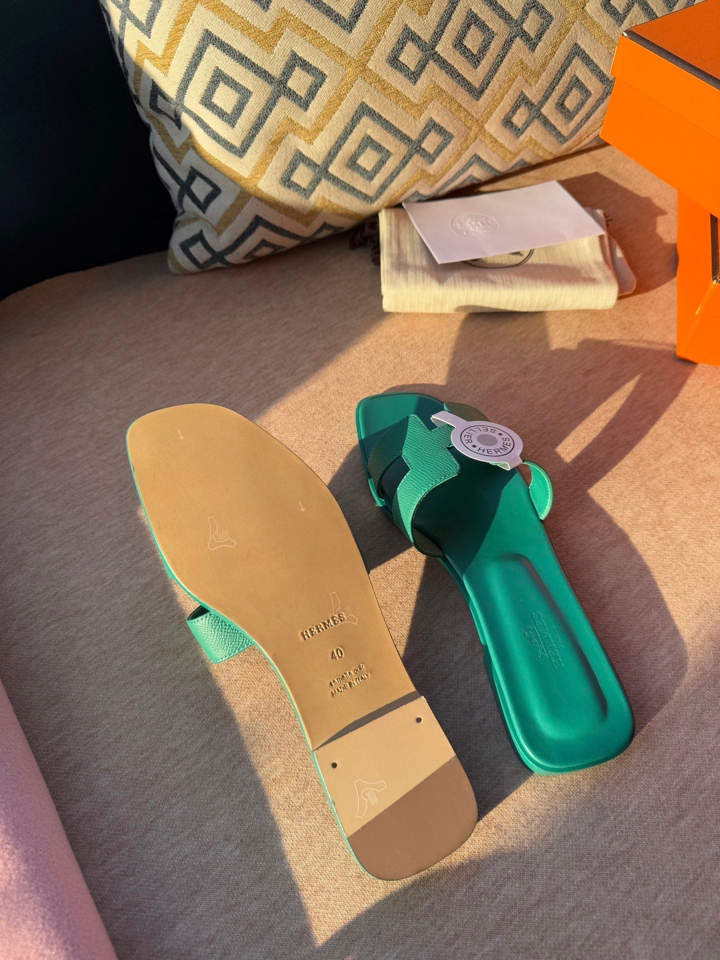 0RAN SANDALS IN PERSIAN GREEN CALFSKIN - 34