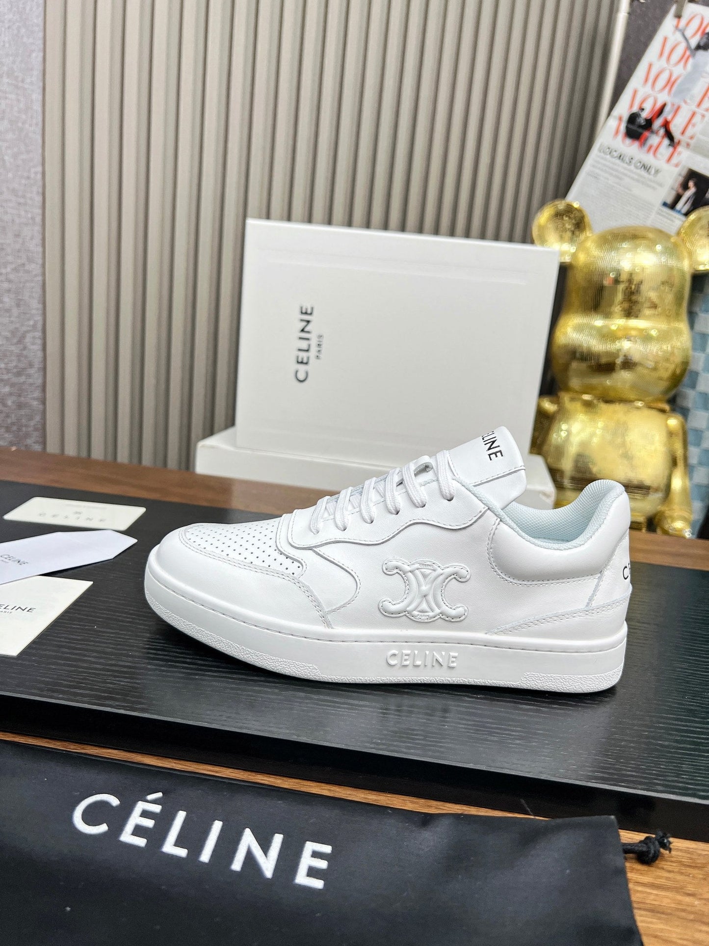 SNEAKER WITH TRIOMPHE IN WHITE CALFSKIN - 35
