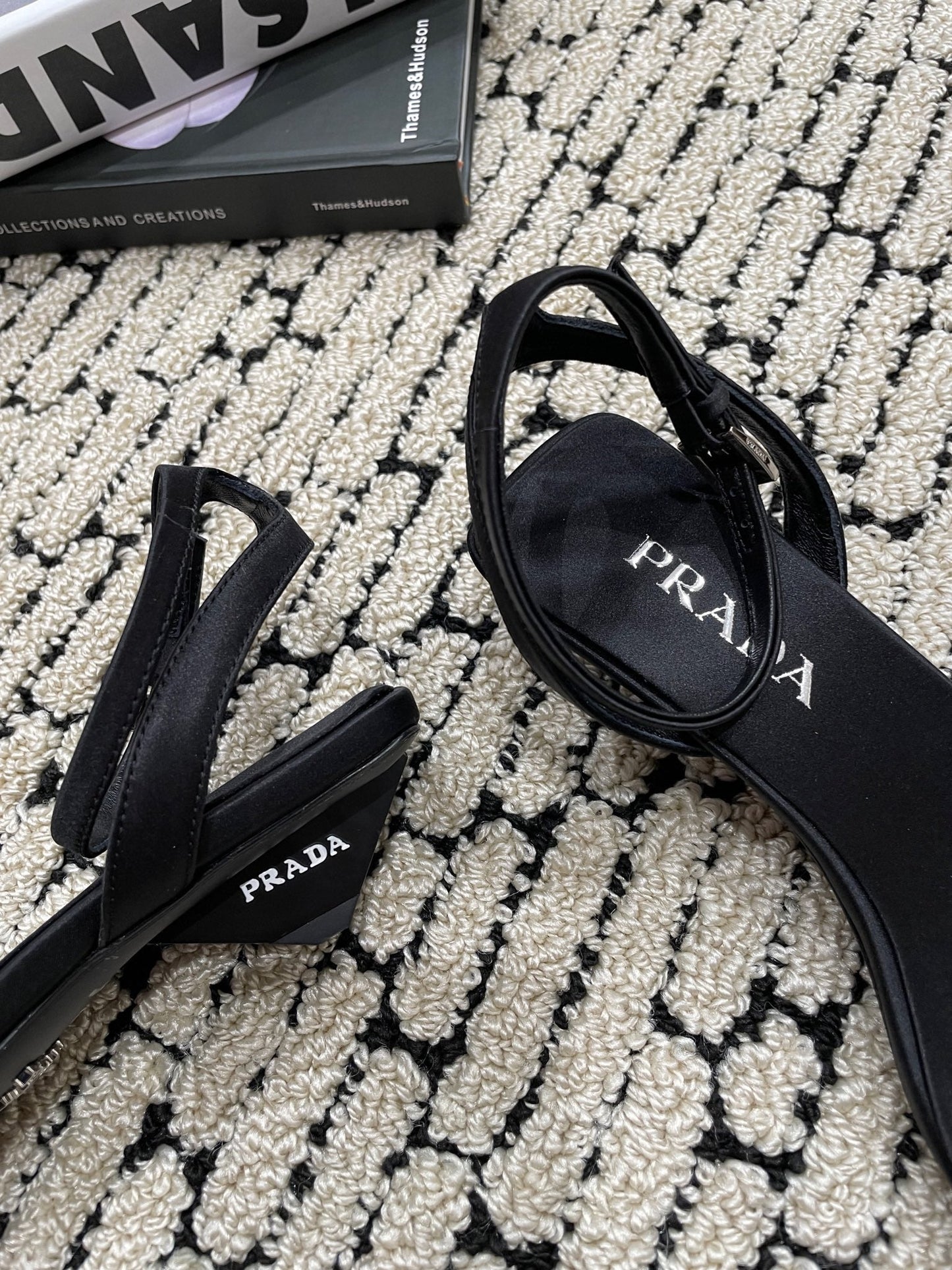 PRA TRIANGLE HEEL SATIN SANDALS BLACK - 35
