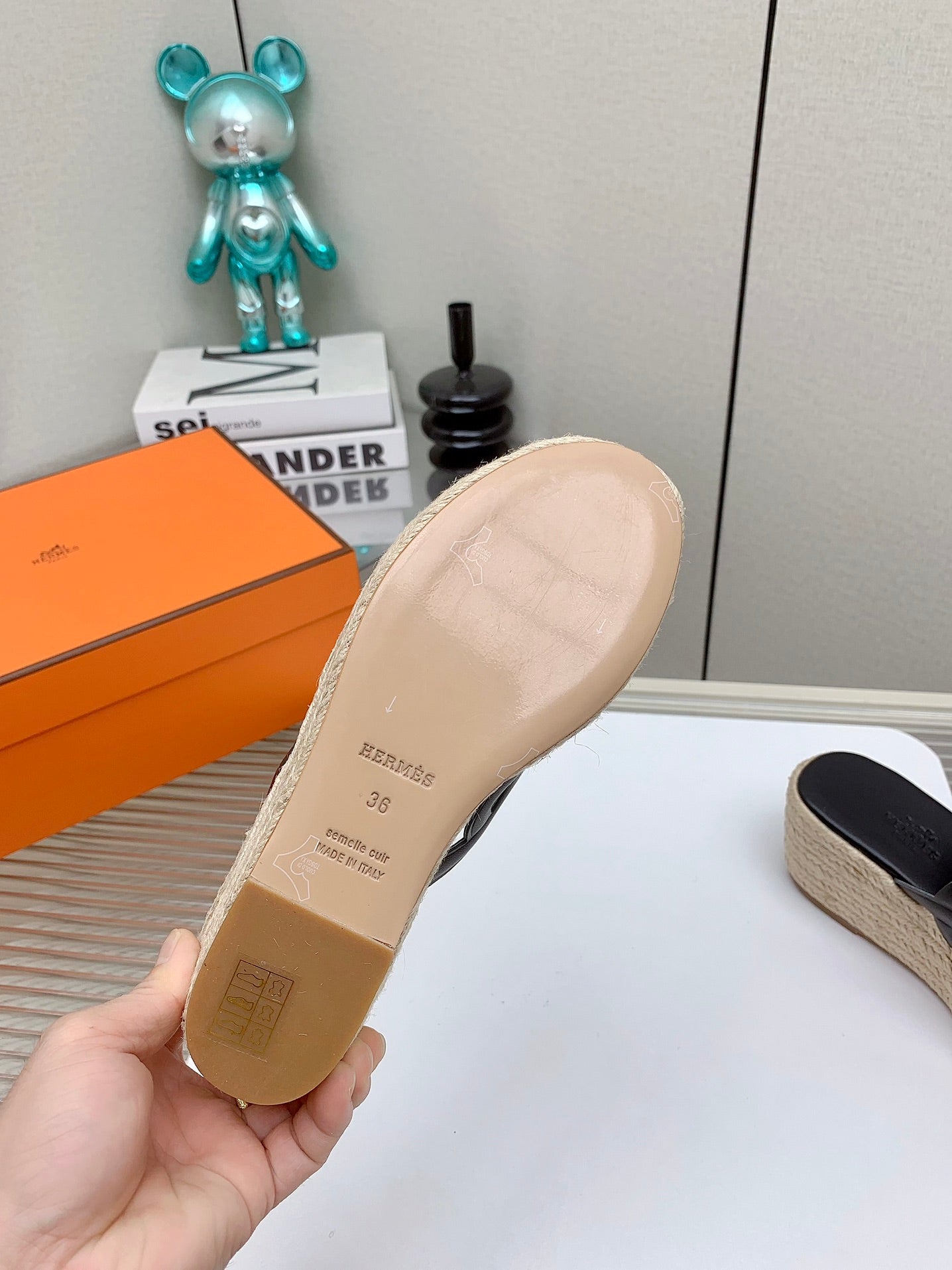 ITHEA 85 MM ESPADRILLE IN BLACK CALFSKIN - 34