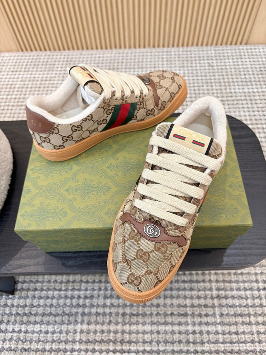 GUCCI 26S SNEAKERS IN BROWN GG CANVAS