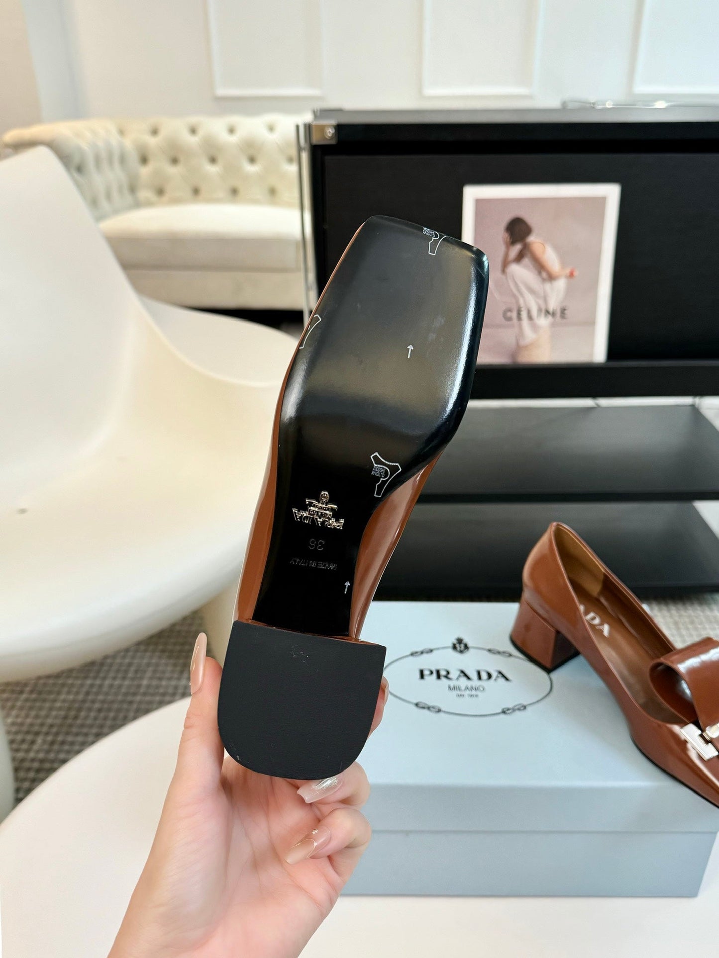SQUARE TOE PUMPS IN CHOCOLATE GLOSSY CALFSKIN ATTACHED BOW - 35