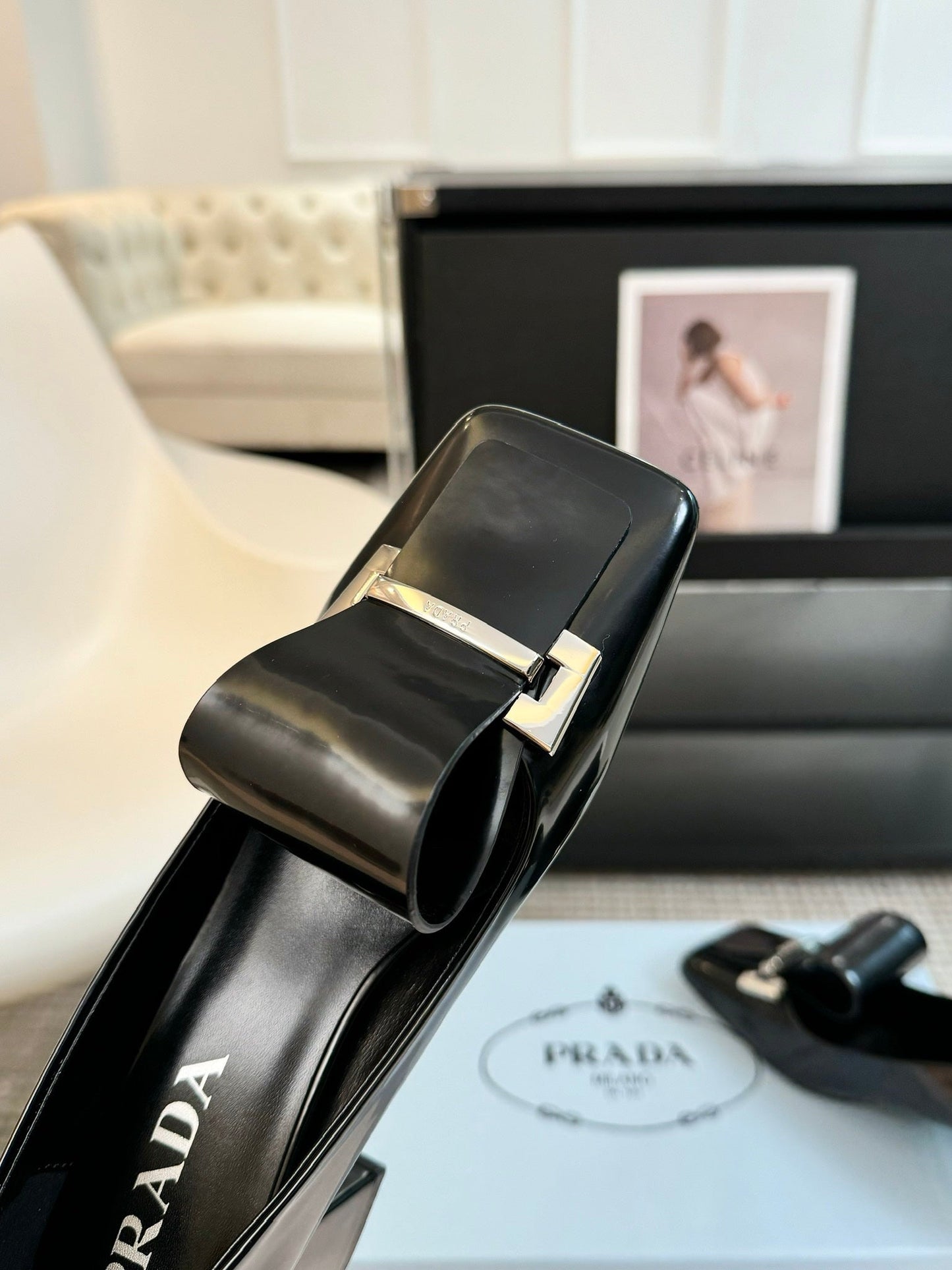 SQUARE TOE PUMPS IN BLACK GLOSSY CALFSKIN ATTACHED BOW - 35