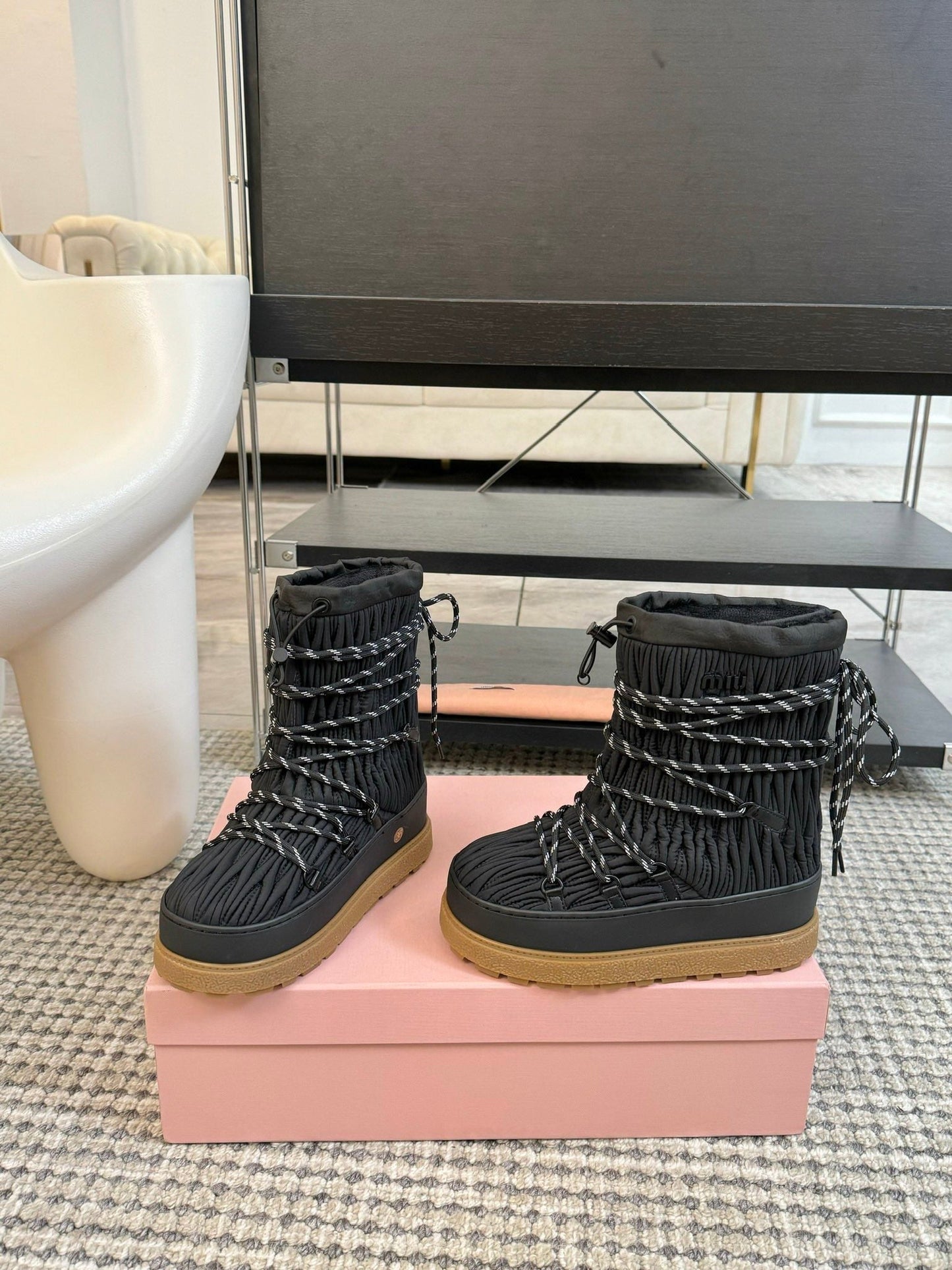 SNOW ANKLE BOOTS IN BLACK WRINKLED NYLON - 35