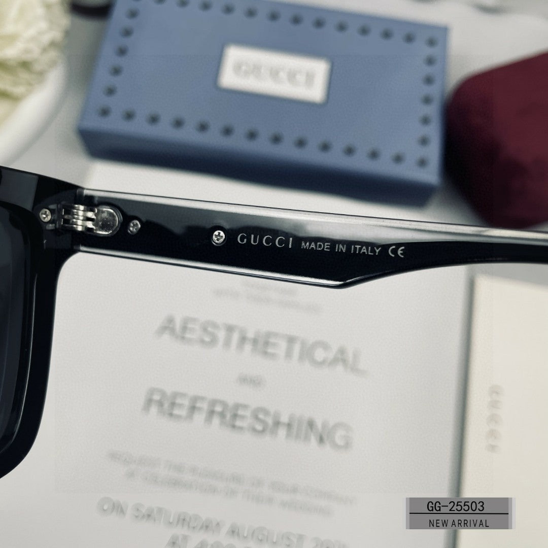 EMBOSSED LOGO SQUARE FRAME SUNGLASSES 25503 IN ACETATE - Black