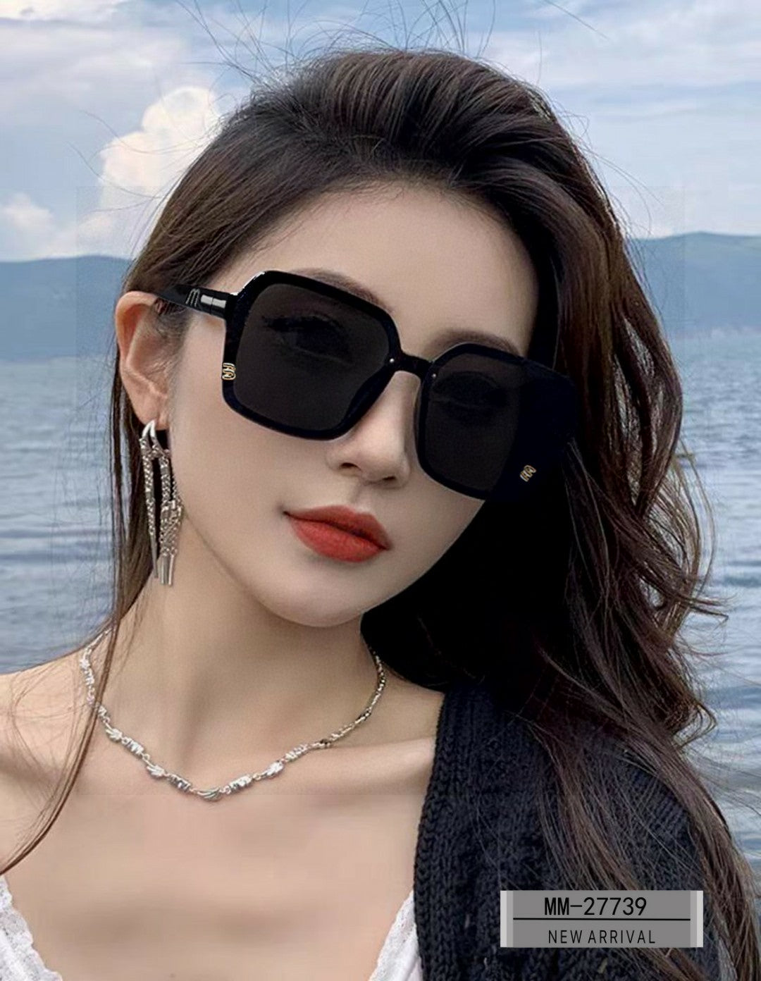 RUNWAY SQUARE SUNGLASSES 27739 IN ACETATE - Grey
