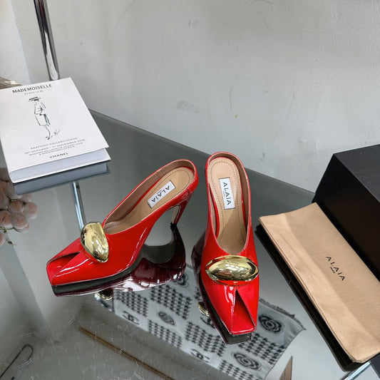 ALAIA AZZEDINE HIGH HEELS IN CHERRY RED CALFSKIN WITH GOLD HARDWARE - 35