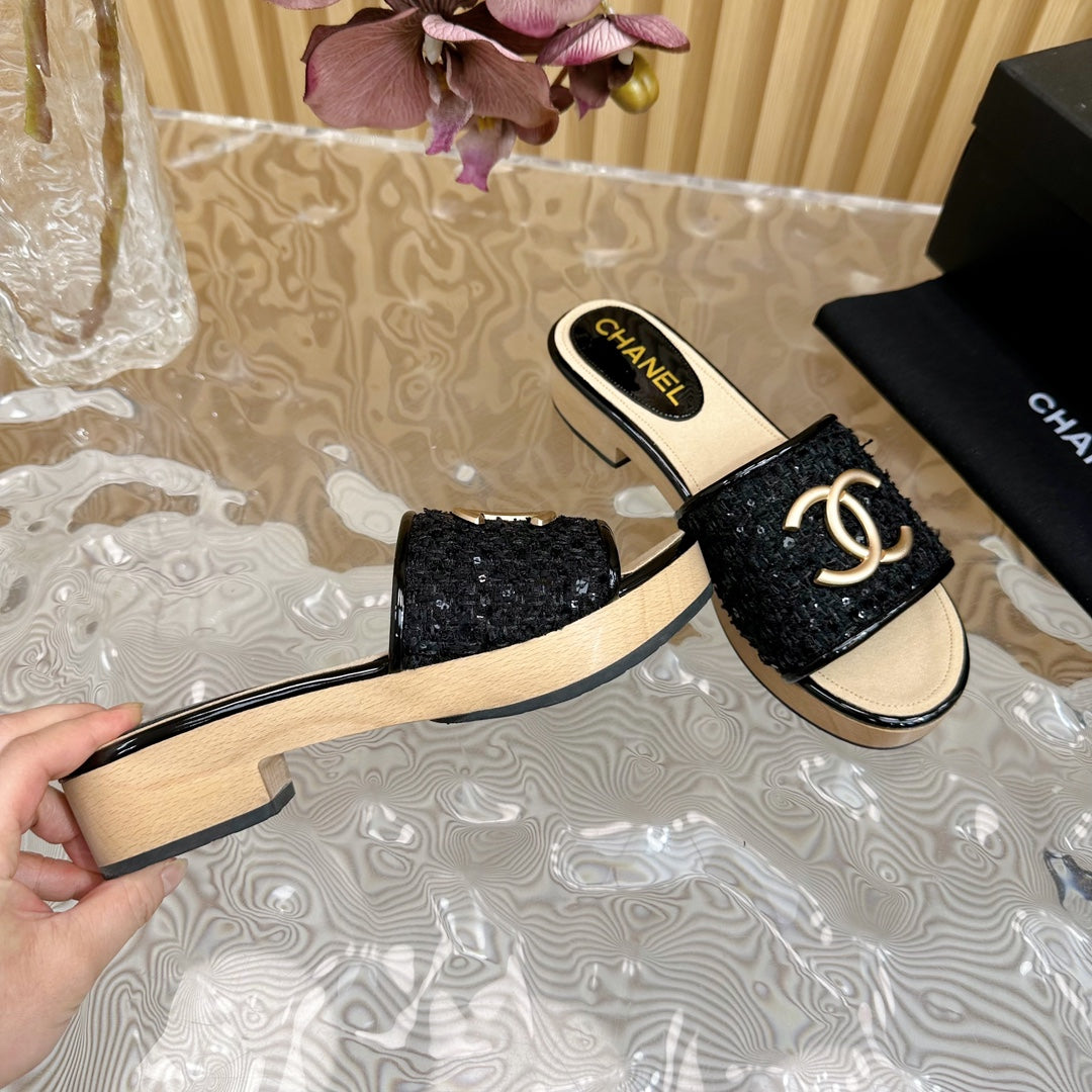 PLATFORM SLIPPERS IN BLACK TWEED AND LAMBSKIN - 35