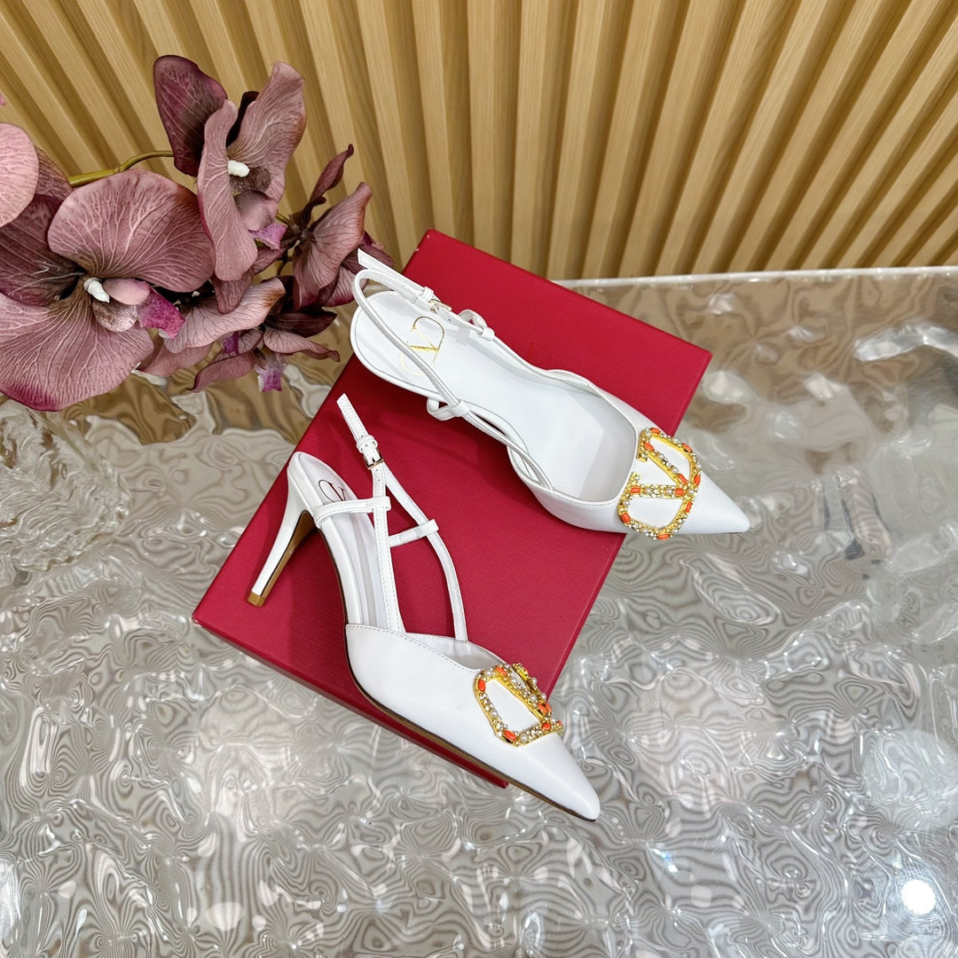 VLOGO SIGNATURE SLINGBACK PUMP 80 MM IN WHITE CALFSKIN - 35