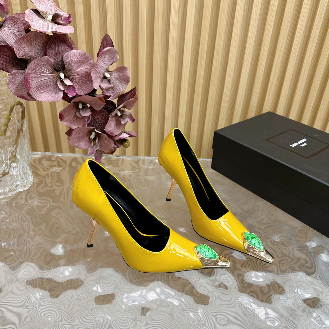 GREEN GEM-STUDDED HIGH PUMPS IN YELLOW PATENT CALFSKIN - 35