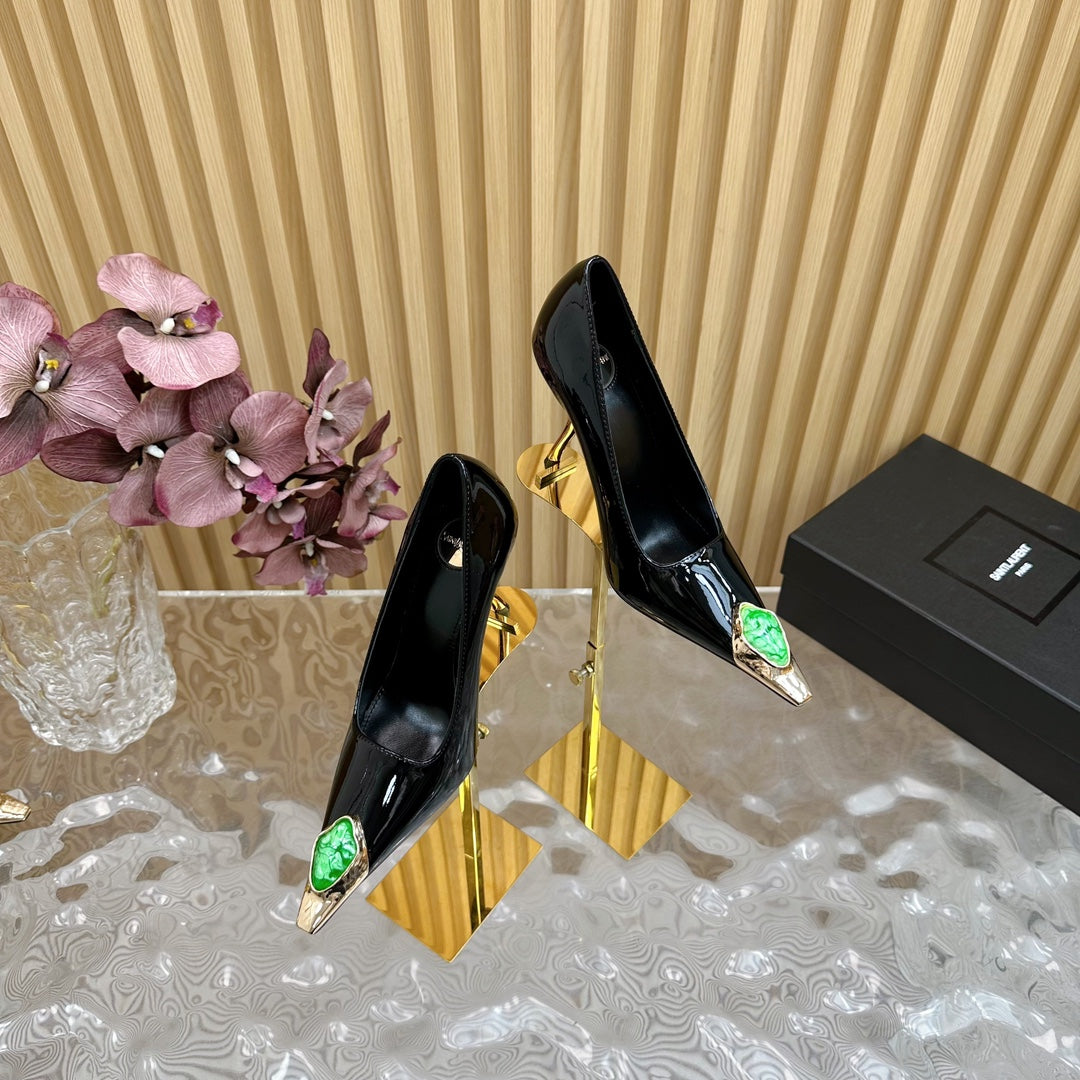 GREEN GEM-STUDDED HIGH PUMPS IN BLACK PATENT CALFSKIN - 35