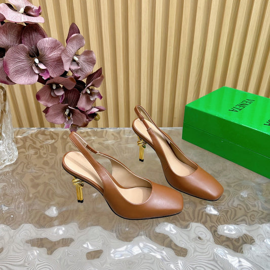 KNOT PUMP 9 CM IN BRONZE BROWN CALFSKIN WITH GOLD FINISHED METAL HEEL - 35